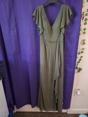 Elegant Olive V-Neck Ruffle Sleeve Maxi Dress